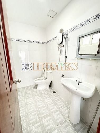 Hình ảnh Mb6623 nạp rút nhanh chóng Tân bình full nội thất- gần sân bay - BIGC Trường Trinh