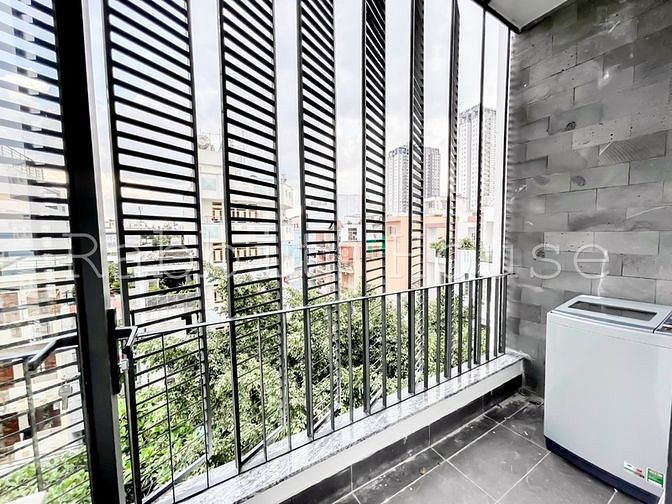 Hình ảnh Mb6623 nạp rút nhanh chóng mới 100% có ban công, full nội thất đường Thành Thái, quận 10