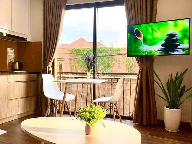 Hình ảnh CHDV full nội thất có bancol sau The Vista bao phí chỉ tính điện đây ạ