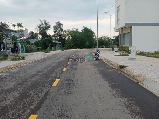 Hình ảnh Đất MT Hùng Vương, Hiệp Phước - Nhơn Trạch, 100m2 - 900 triệu, SHR