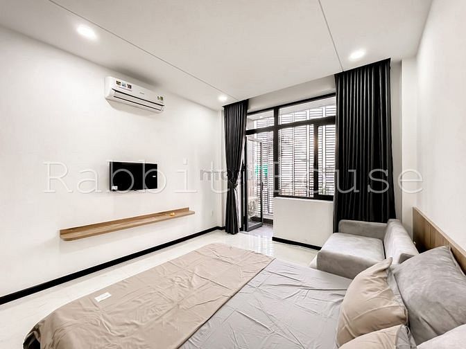 Hình ảnh Studio Mới 100% Full nội thất Balcon Lớn-Thành Thái-Q10 gần Huflit&UEH