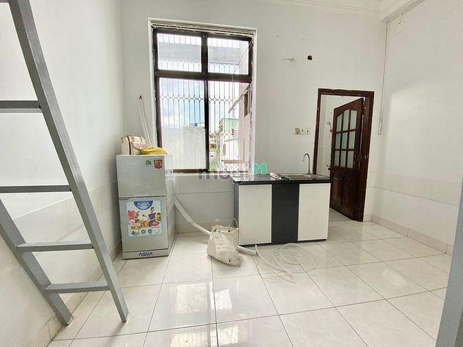 Hình ảnh Cho Thuê Duplex Ngay Ngã Tư Bảy Hiền