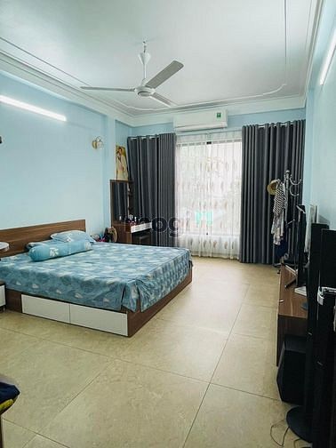 Hình ảnh Cho thuê nhà Hào Nam, DT Rộng hơn 60m