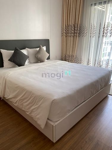 Hình ảnh Republic Plaza 77m2 2PN căn góc view sân bay