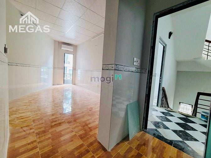 Hình ảnh Mb6623 nạp rút nhanh chóng mới xây ban công thoáng mát Âu Dương Lân quận 8