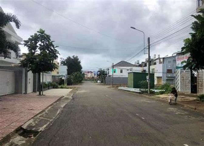 Hình ảnh Đất TC - MT đường Phan Chu Trinh - 100m2 - 900tr - Sổ hồng riêng