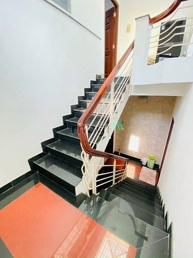 Hình ảnh Siêu rẻ,Ngay Phòng Công Chứng số 4,Phường 4 Tân Bình,5Tang-100m2-8Ty9