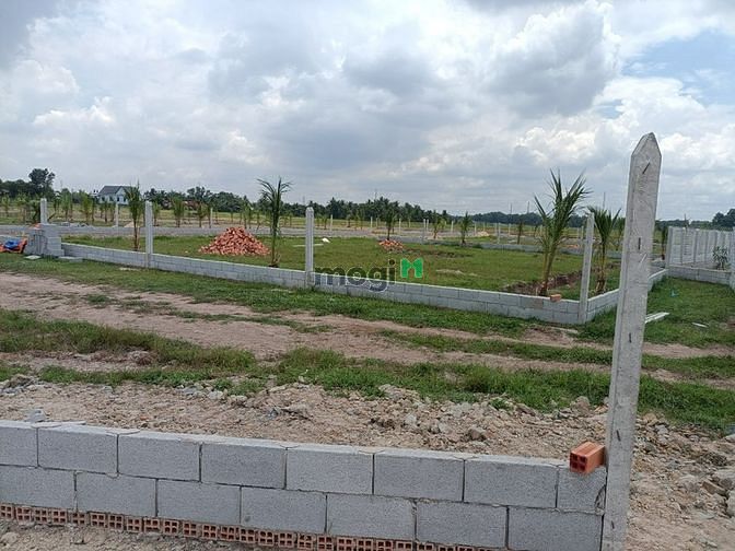 Hình ảnh Cần bán ngay đất xây nhà vườn 1000m2 - Củ Chi