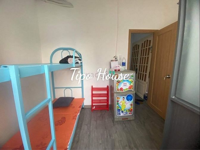 Hình ảnh Sang gấp nhà CHDV Trường Sa Phường 14 Q3