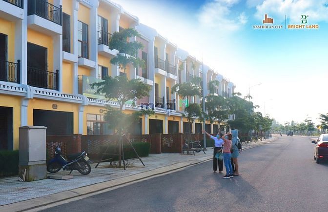 Hình ảnh Sụp hầm nhà đất 3 tầng full nội thất phố cổ Nam Hội An giá chỉ 4,8 tỷ