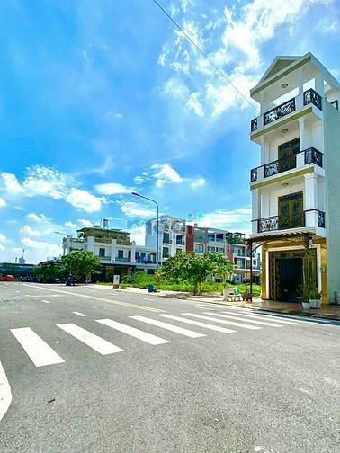 Hình ảnh Ngộp!Sang Lô Đất Quận Gần Chợ ,Bviện Bình Tân Tiện Ở, Mb6623 phiên bản mới nhất, Sổ Gốc