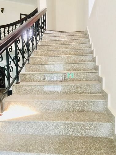 Hình ảnh Cho thuê nhà khu villa an phú đông vườn lài