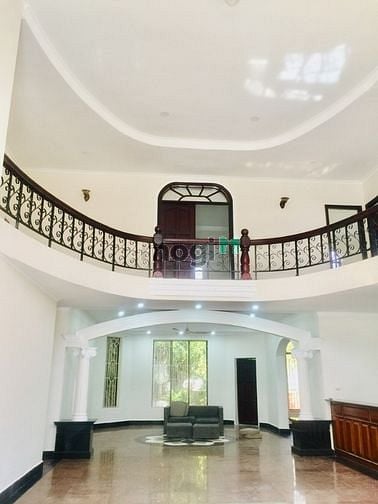 Hình ảnh Cho thuê nhà khu villa an phú đông vườn lài