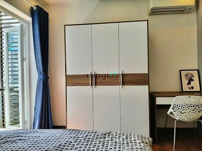Hình ảnh Căn Hộ Q1 Nội Thất Hiện Đại Có Ban Công Thoáng mát