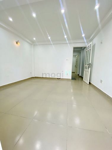 Hình ảnh Mặt tiền Cao Thắng - Quận 10 - 60m - 21tỷ