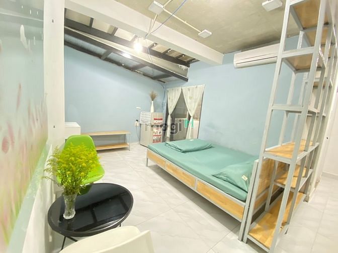 Hình ảnh Cho Thuê CHDV Full Nội Thất Kế Sân Bay Vào Ở Liền