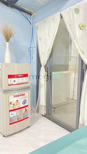 Hình ảnh Cho Thuê CHDV Full Nội Thất Kế Sân Bay Vào Ở Liền