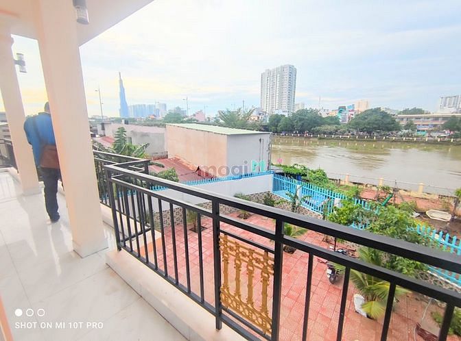 Hình ảnh Cho thuê phòng biệt thự Bình Quới, BAN CÔNG view Landmark, view sông
