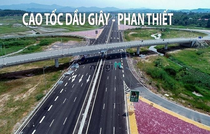 Hình ảnh Mocbai66.com nhà cái WC 2026 kho xưởng KCN Sơn Mỹ1