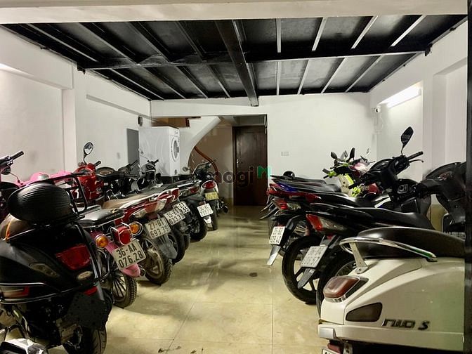 Hình ảnh CCMN Văn Quán mới tinh,6 tầng x 60m2 thang máy,16 phòng khép kín