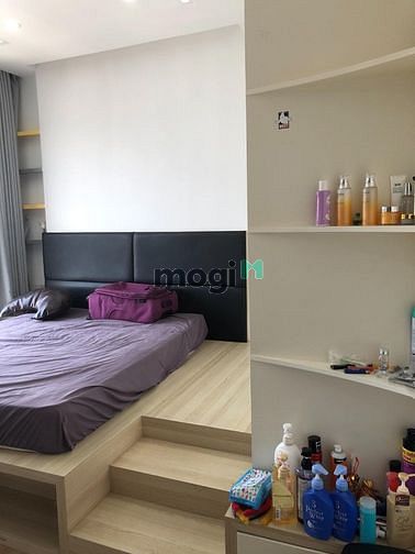 Hình ảnh Em đang kẹt lắm mới cần bán CHCC Galaxy Quận 4.