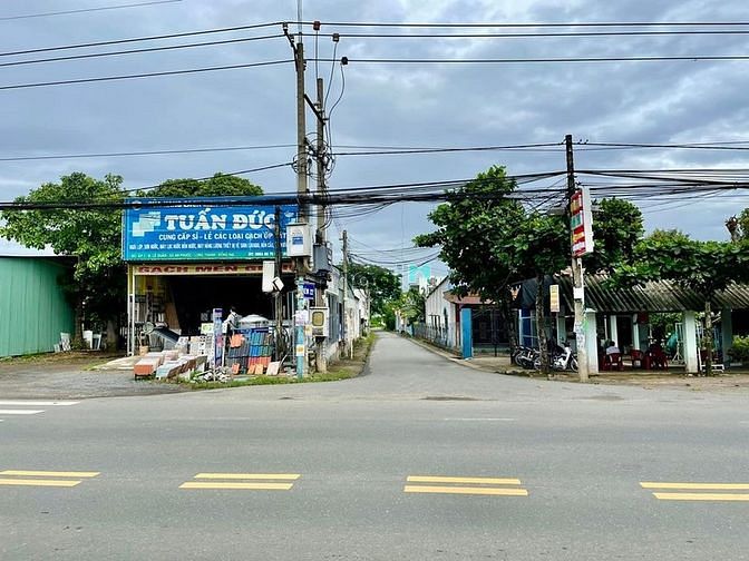 Hình ảnh Chỉ 575 triệu có ngay 105m2 thổ, sẵn sổ, bao hết mọi thuế phí, cam kết