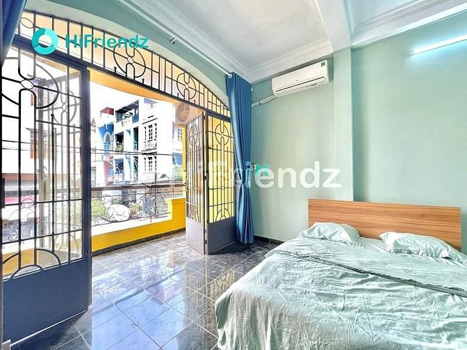 Hình ảnh Cho thuê CHDV BAN CÔNG siêu lớn tại cư xá Chu Văn An, gần Văn Lang CS3