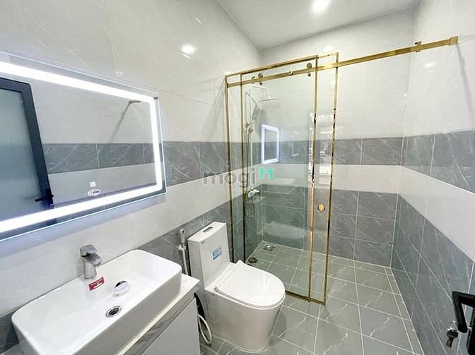 Hình ảnh CHẠY THẬN BÁN LẸ nhà Huỳnh Mẫn Đạt Q5 Chỉ 3 tỷ 880 SHR