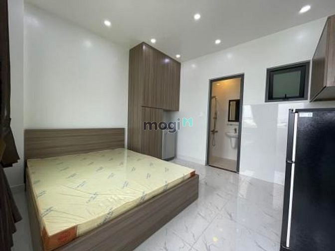 Hình ảnh Studio full Nội Thất, cửa sổ lớn siêu thoáng, 5p ra Sân Bay