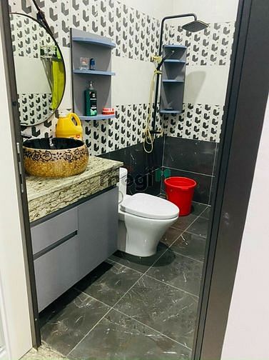 Hình ảnh bán nhà 4 tầng mặt tiền 10m5 kẹp 5m5 sát bên hà huy tập