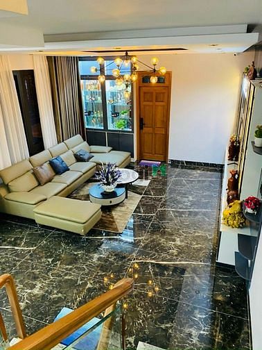 Hình ảnh bán nhà 4 tầng mặt tiền 10m5 kẹp 5m5 sát bên hà huy tập