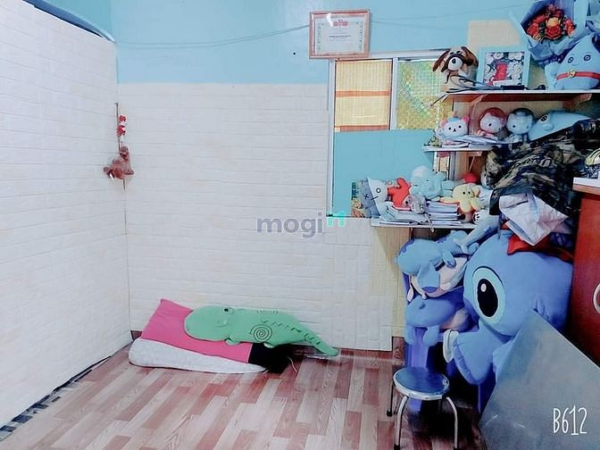Hình ảnh Nhà Mặt tiền Đất Thánh, Tân Bình, ngang khủng 4m, nhỉnh 8 tỷ.