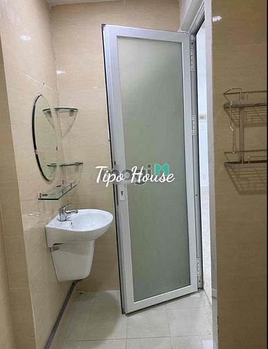 Hình ảnh Cho thuê nhà MT Thạch Thị Thanh, P. Tân Định, Q.1