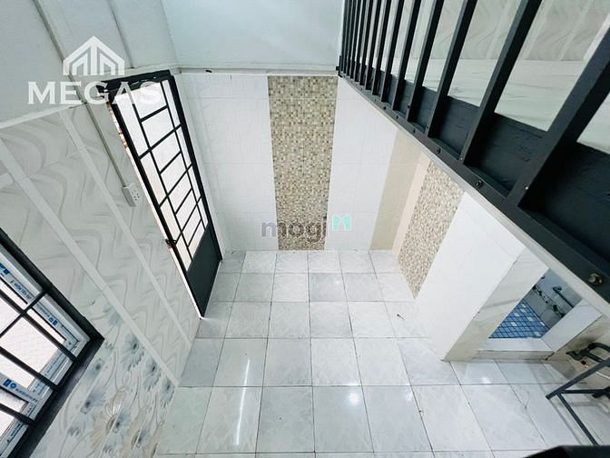 Hình ảnh Phòng MỚI XÂY có gác Tại Bình Trị Đông