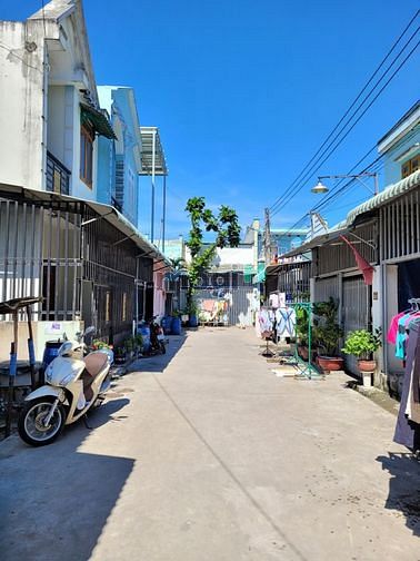 Hình ảnh Đất Xây Tự Do Đường Thông Gần Trường Tiểu Học Lê Thị Trung TP Thuận An