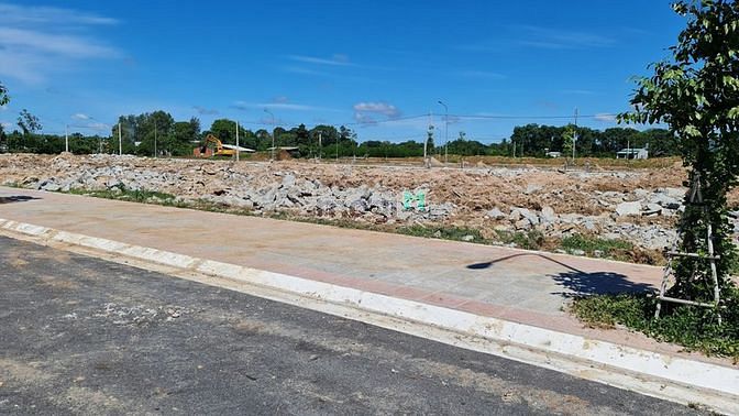 Hình ảnh Đất nền vùng ven 4 triệu/m2, full thổ cư, mặt tiền đường, có sổ hồng