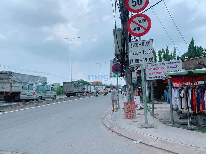 Hình ảnh Nhà bán,Bình Tân, hẻm xe hơi, chỉ nhỉnh 5tỷ,=40tr/mz