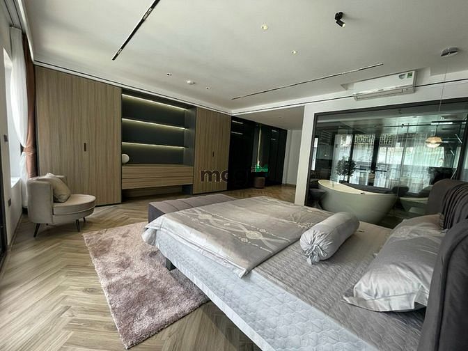 Hình ảnh Bán nhà phố Bồ Đề, Long Biên 64 7 6