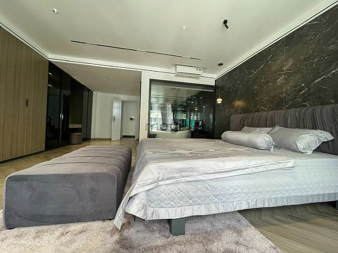 Hình ảnh Bán nhà phố Bồ Đề, Long Biên 64 7 6