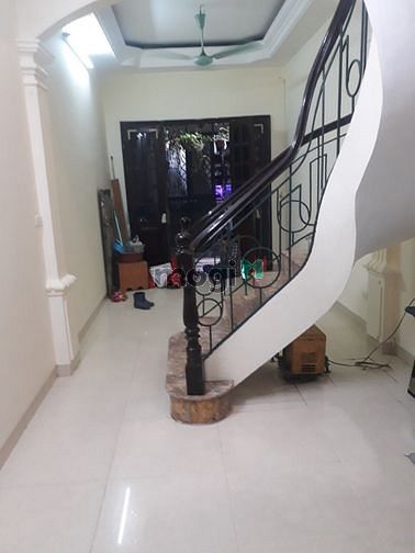 Hình ảnh Cho thuê nhà ngõ 81 Đội Cấn: 35m2, 5 tầng, 13tr