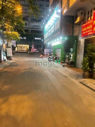 Hình ảnh Bán nhà phố Thái Hà, Đống Đa 42m2, 6t thang máy