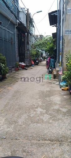 Hình ảnh nhà 2 tầng hẻm xe hơi bùi tư toàn bình tân