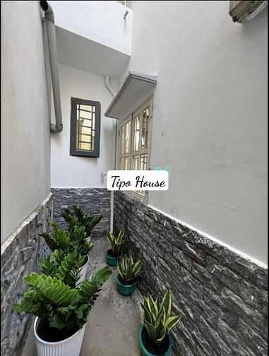 Hình ảnh Cho thuê nhà hẻm  Cách Mạng Tháng 8, Q3