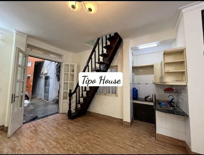 Hình ảnh Cho thuê nhà hẻm  Cách Mạng Tháng 8, Q3