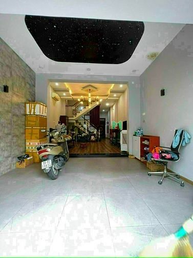 Hình ảnh bán nhà Minh Phụng Q11 GẦN CHỢ BÌNH THỚI chốt nhanh gọn lẹ