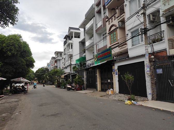 Hình ảnh Gấp bán đất diện tích 8 x23 sổ công nhận 176 m2, đường Cây Trâm