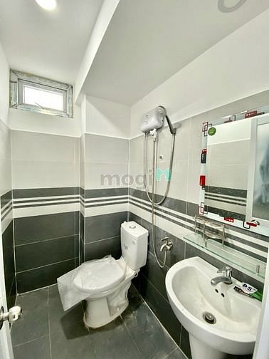 Hình ảnh CHDV mới 99.99% có giường tầng cho phép 4 người ở