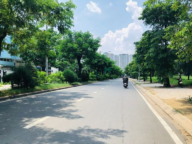 Hình ảnh Bán đất tái định cư phú mỹ q7 . giá : 10.6 tỷ .sổ hồng .