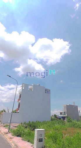 Hình ảnh Chính chủ cần bán đất quận 9, phường long phước, sổ hồng riêng 1.8tỷ