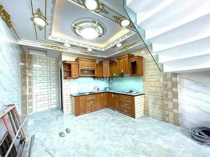 Hình ảnh Nhà 3 Lầu có Thang Máy -đường Bình Giã - DT(60m2) 12.5 Tỷ.